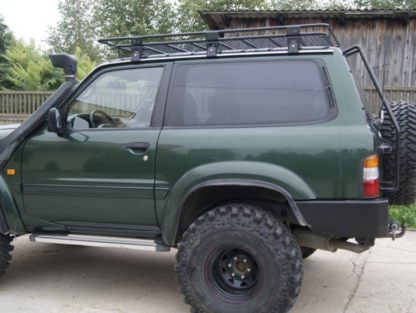 stresny-nosic-zahradka-NISSAN-PATROL-Y61