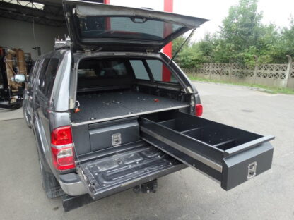 EXPEDICNE-SPANIE-ZASUVKOVY-SYSTEM-TOYOTA-HILUX-2005-2015.