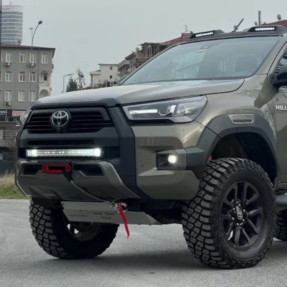 OCHRANNY-KRYT-PODVOZKU-TOYOTA-HILUX